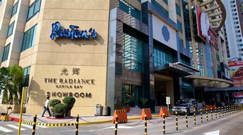 expedia hotel ermita manila.